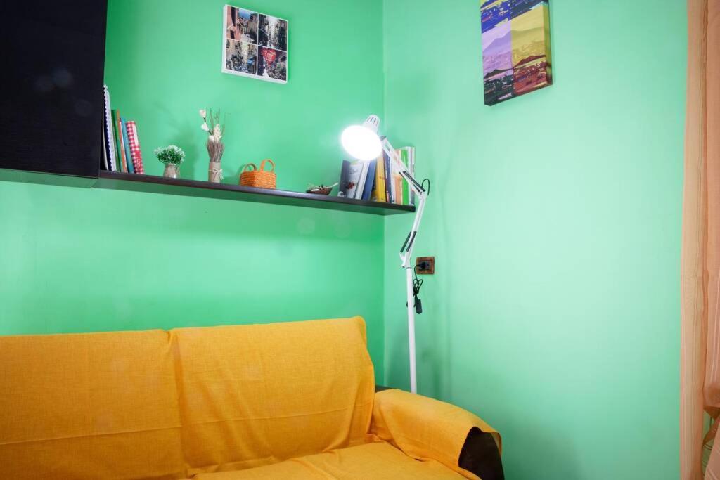 Casa Vacanze Funny House Consalvo เนเปิลส์ ภายนอก รูปภาพ