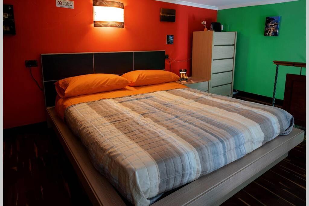 Casa Vacanze Funny House Consalvo เนเปิลส์ ภายนอก รูปภาพ