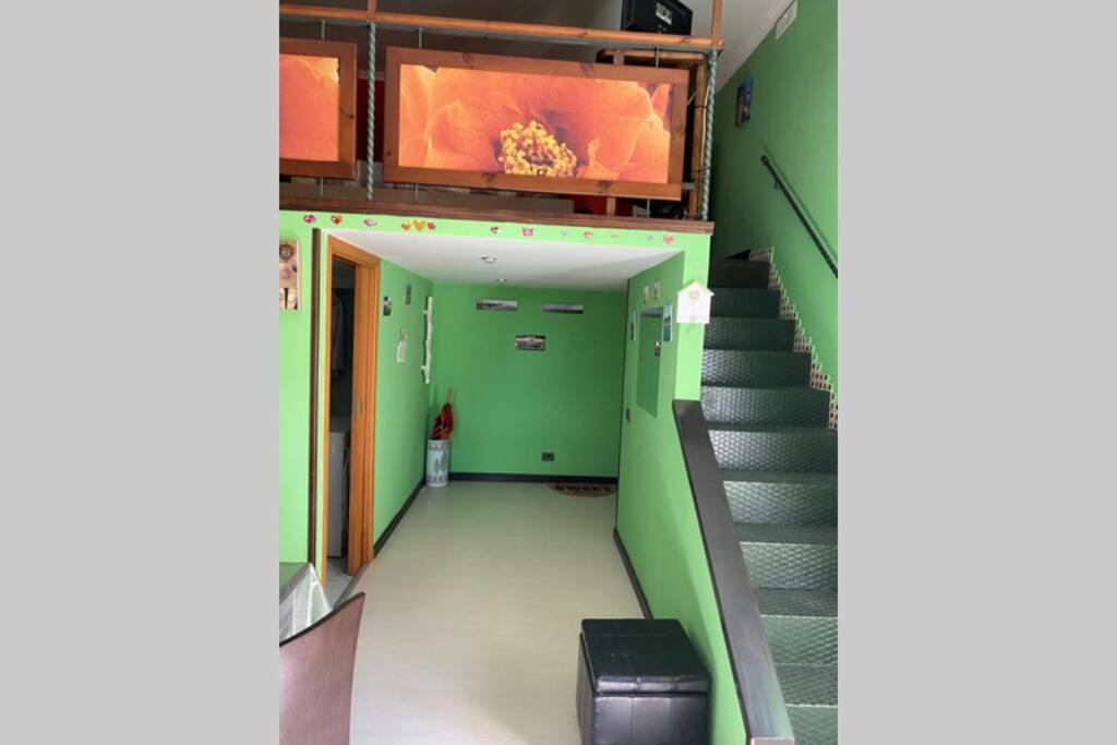 Casa Vacanze Funny House Consalvo เนเปิลส์ ภายนอก รูปภาพ