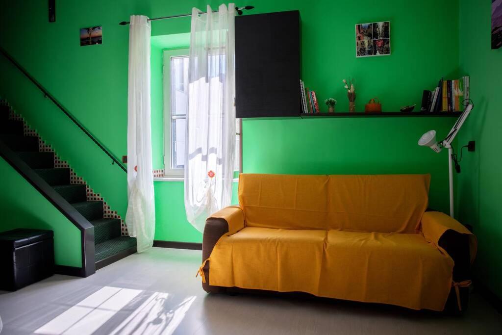 Casa Vacanze Funny House Consalvo เนเปิลส์ ภายนอก รูปภาพ